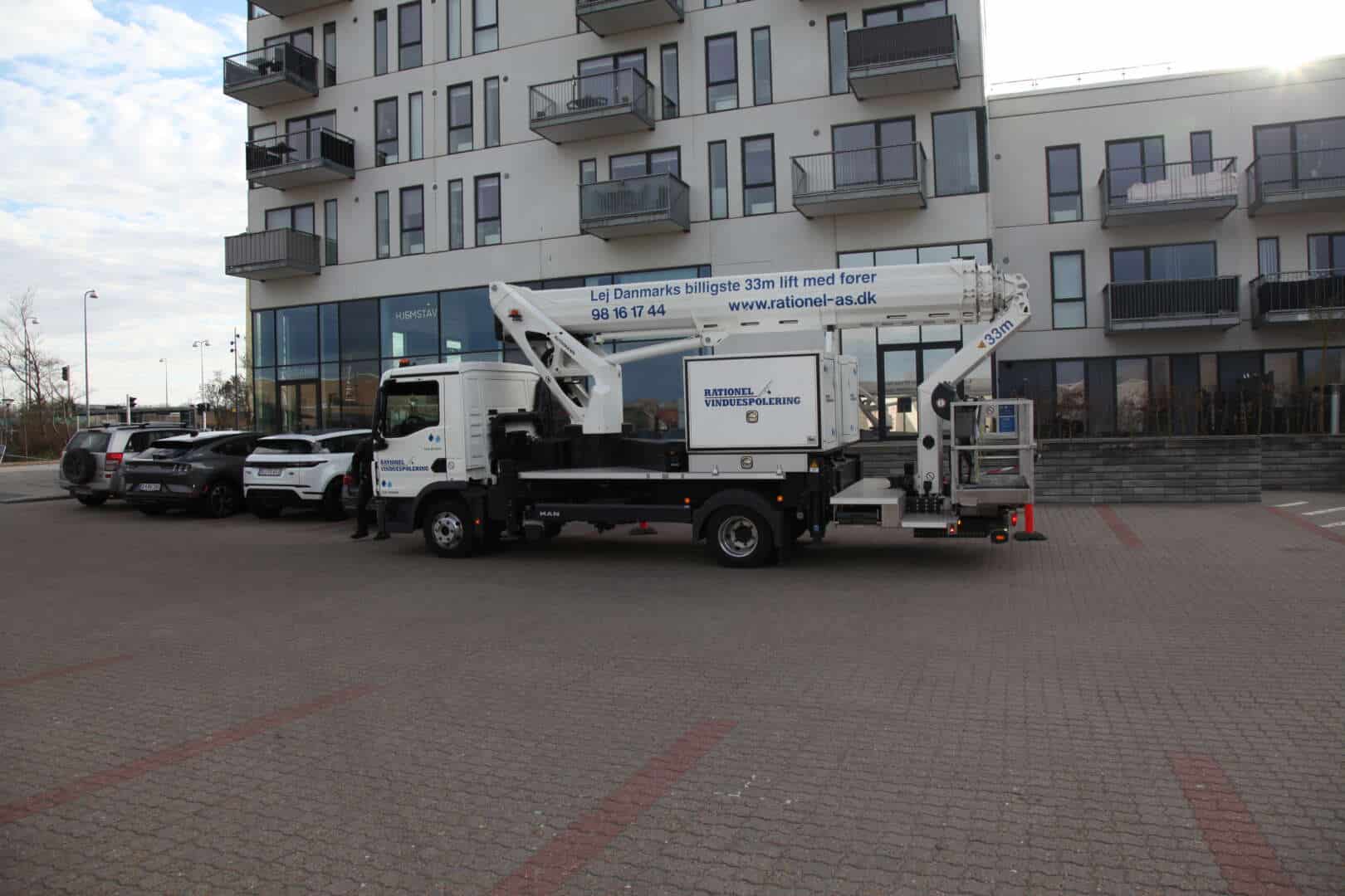 Versalift og AURA